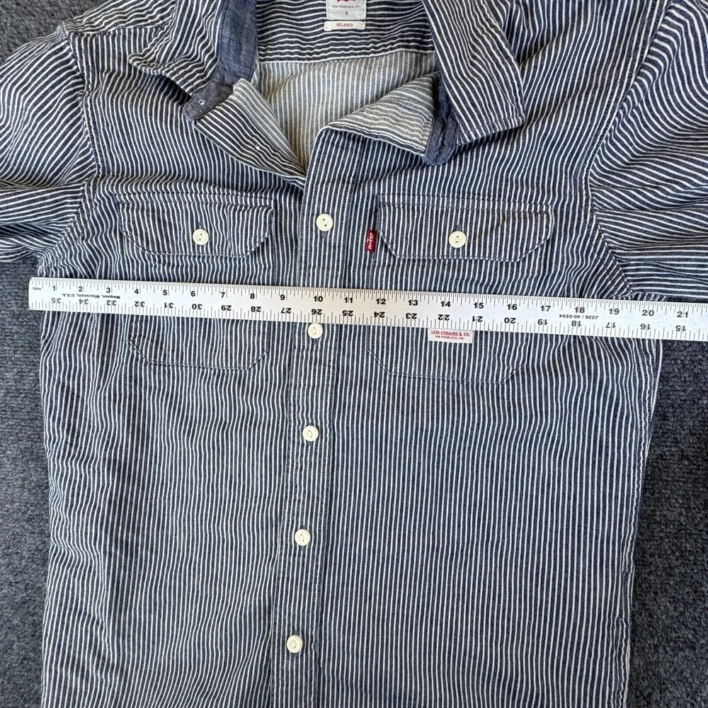 Levi's Worker Shirt Mens Small Navy White Striped Denim Button Up Relaxed Fit